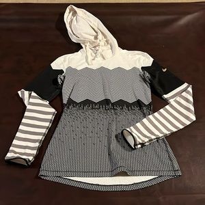 Like new Nike Pro running hoodie. Women’s size small